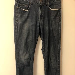 32x32 Perry Ellis jeans